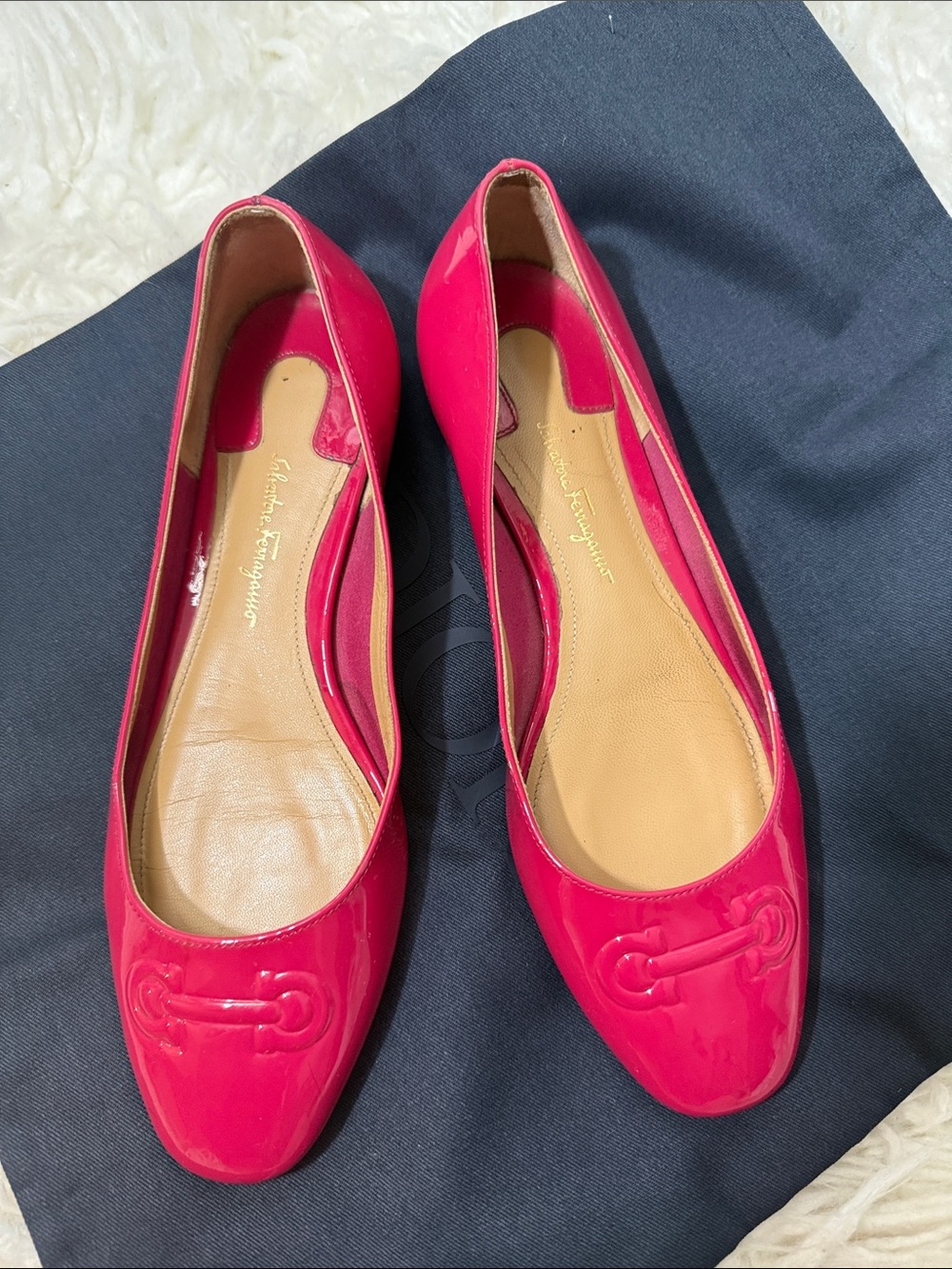 Salvatore Ferragamo Patent Leather Ballet Flats in Hot Pink size 5 to 6